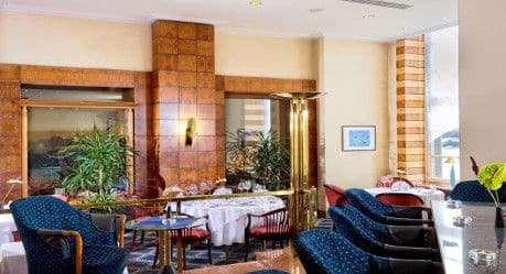 Wyndham Duisburger Hof Hotel 4*